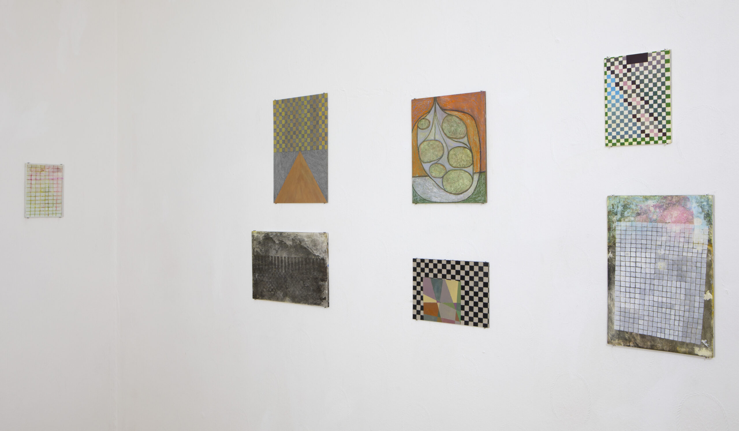 room2_group wall
